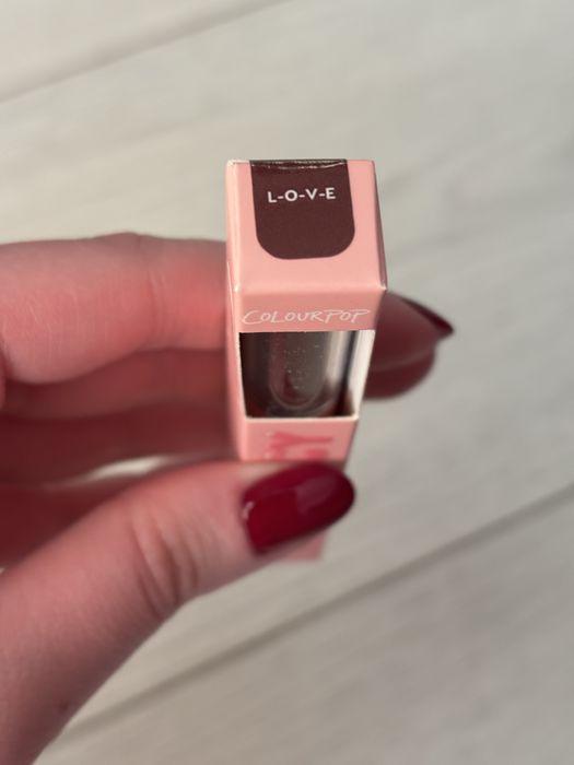 Błyszczyk Colourpop do ust so juicy pomadka szminka lipgloss love