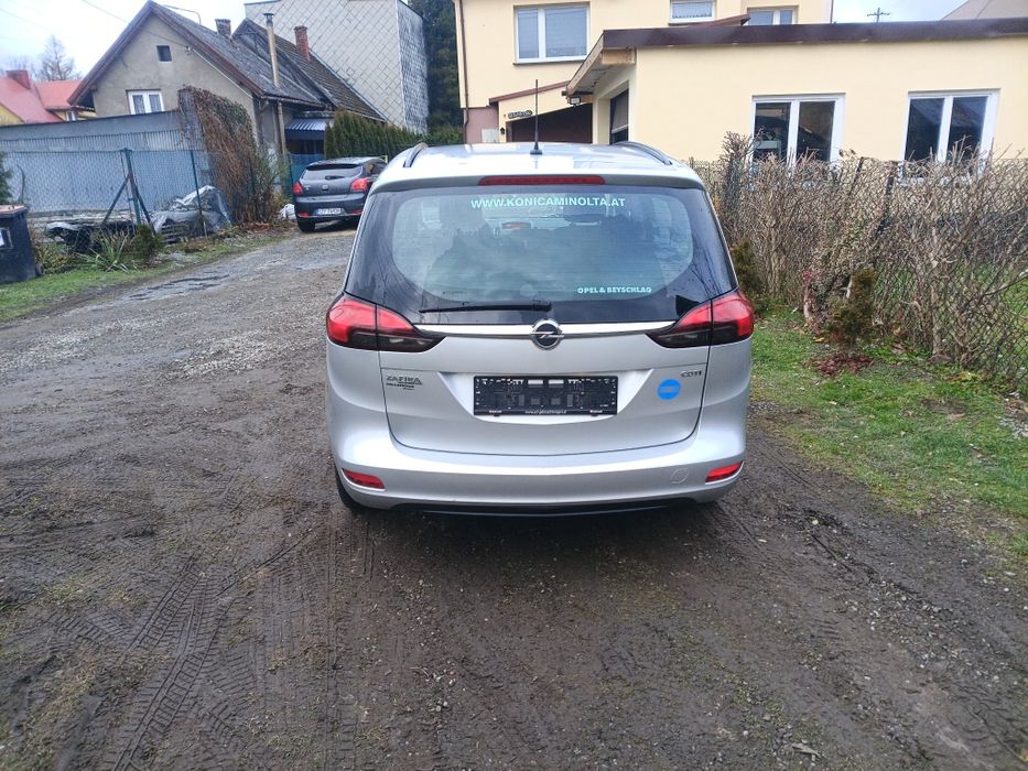 Opel Zafira piękny stan możliwość zamiany