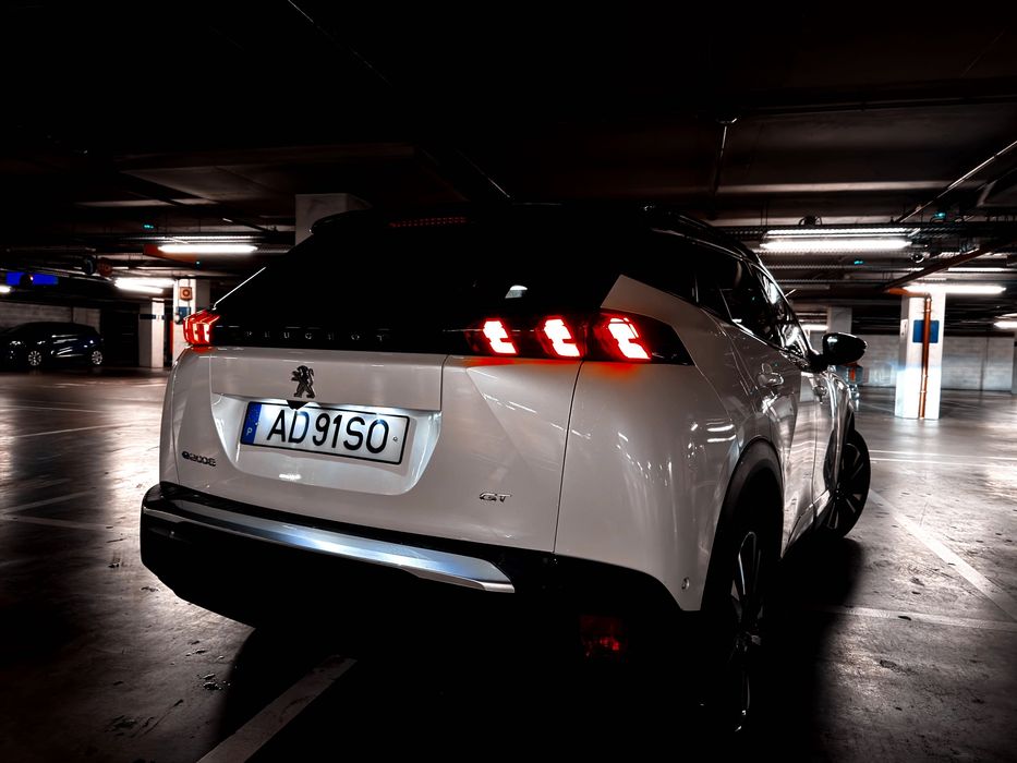 Peugeot e-2008 GT | Teto Panorâmico | Drive Assist Plus | Nacional | Full Extras