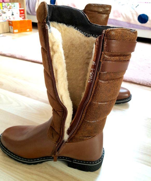 Brązowe ocieplane kozaki Camel rozm. 37