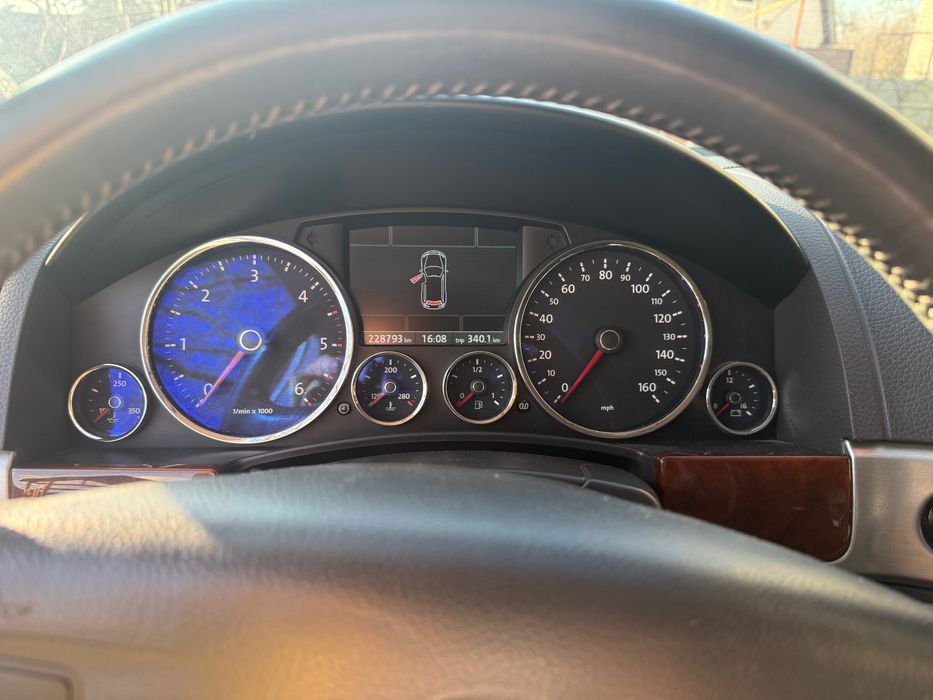 Продам Фольксваген Таурег