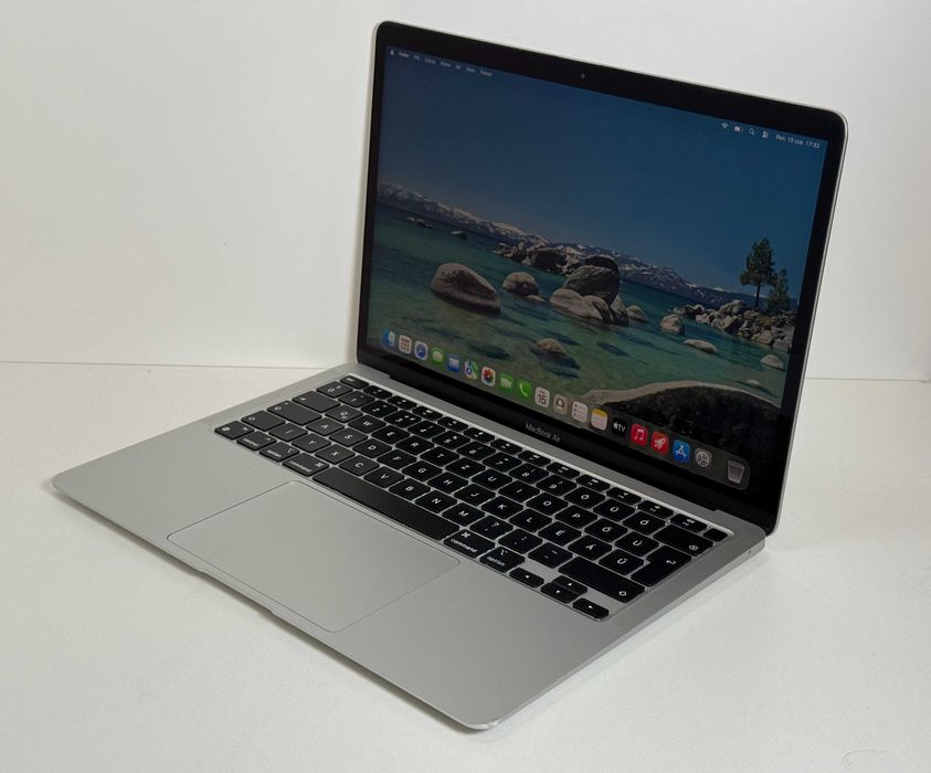 Apple MacBook Air 13 2020 - M1 8GB / 256GB - 88% Kondycji baterii - Gwarancja - Stan BDB