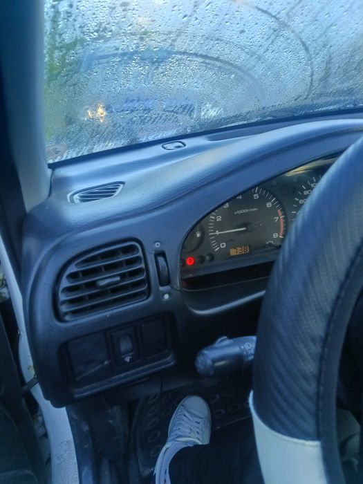 Nissan sunny 1.4 16v de 1992