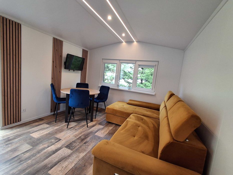 Domek holederski roczny