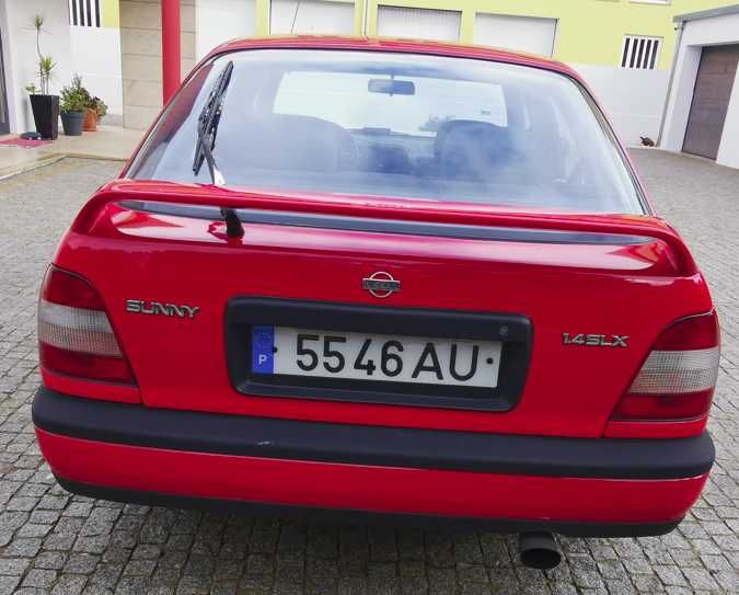 Nissan Sunny 1.4  121.000 Kms