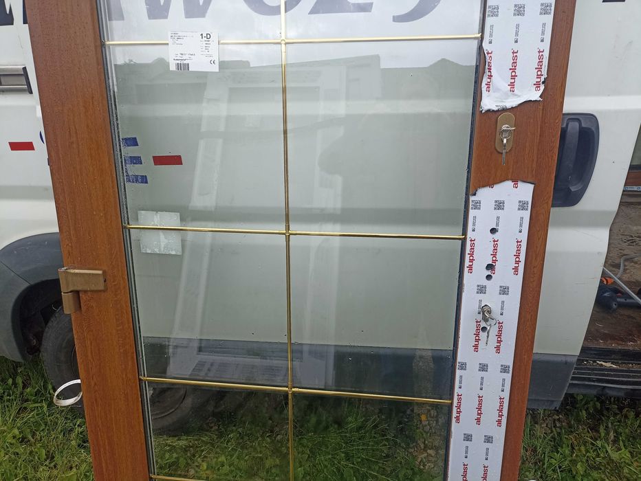 Drzwi zewnętrzne pcv 108/200 złoty dąb