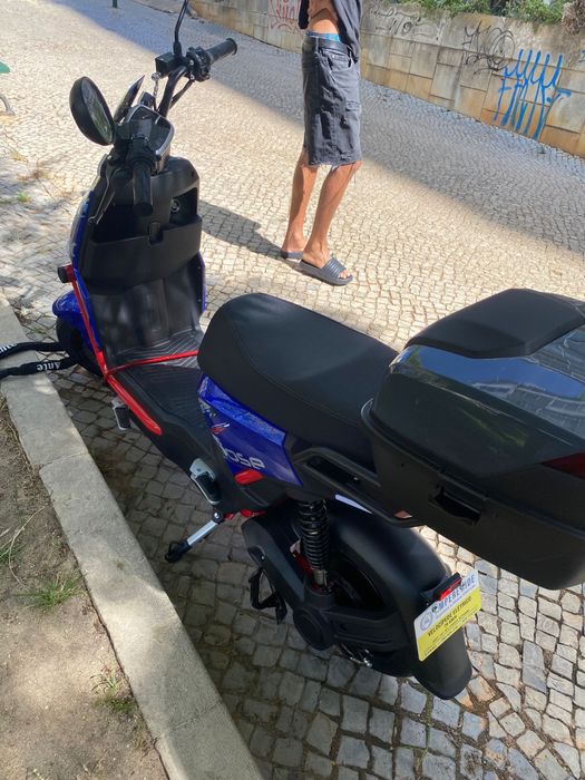 Moto elétrica 250