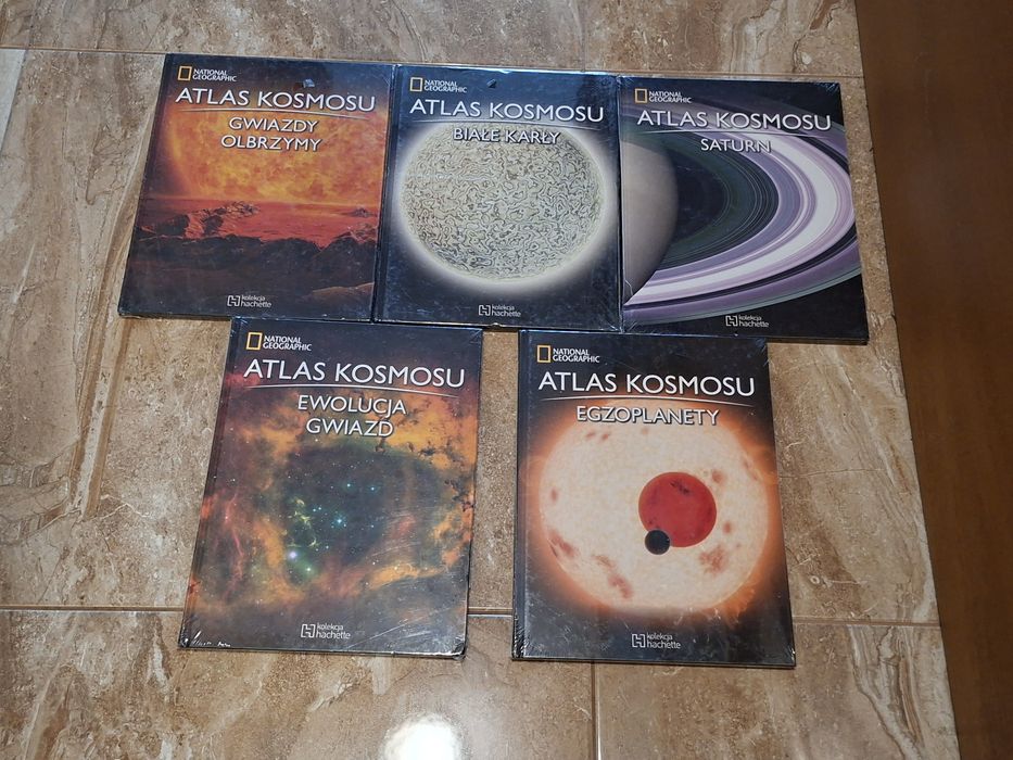 Atlasy kosmosu kolekcja chachette