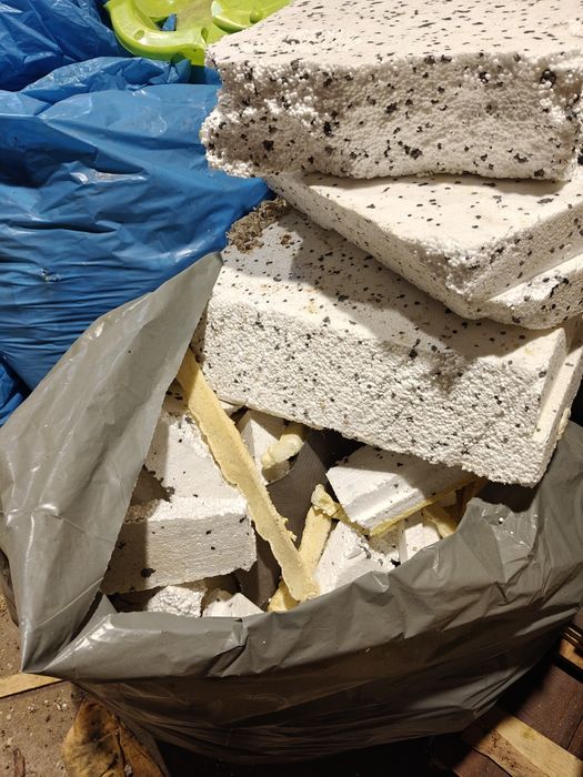 Oddam za darmo ścinki styropianu