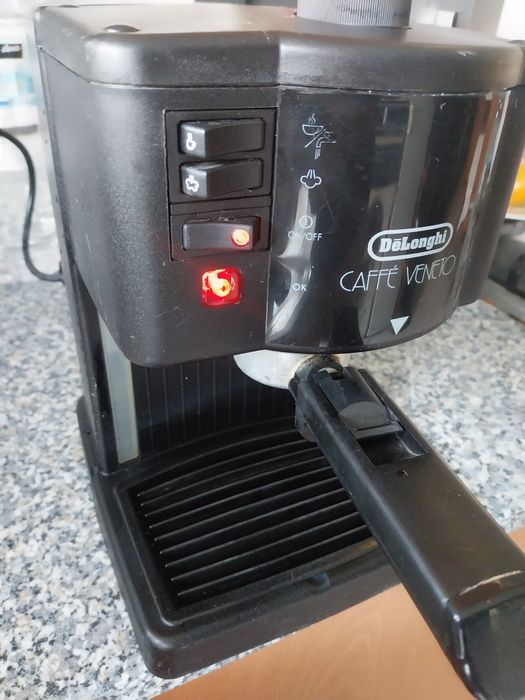 Maquina cafe cimbalino ( manipolo) krups completa  a trabalhar