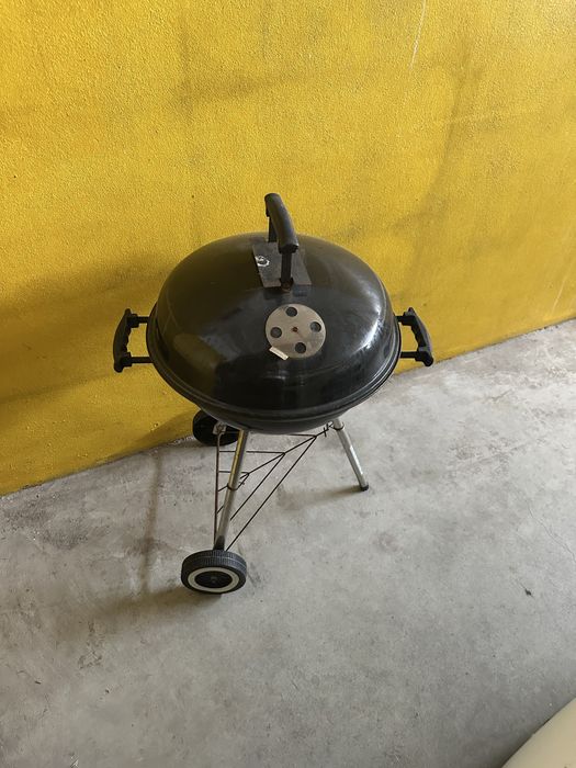 Vendo churrasqueira