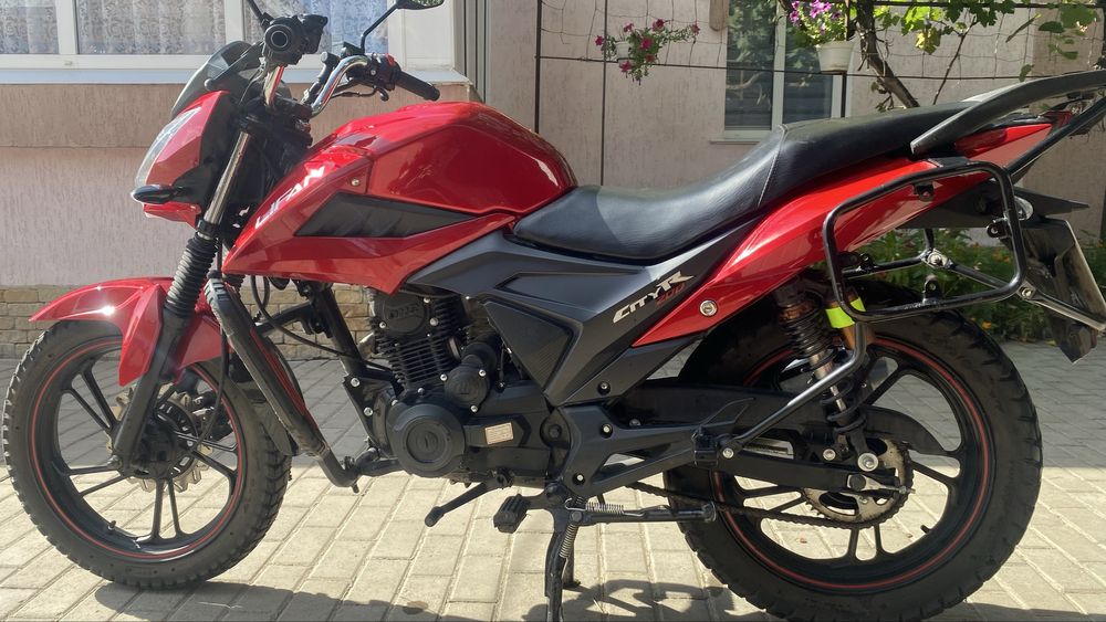 Продаю Lifan Sity-R