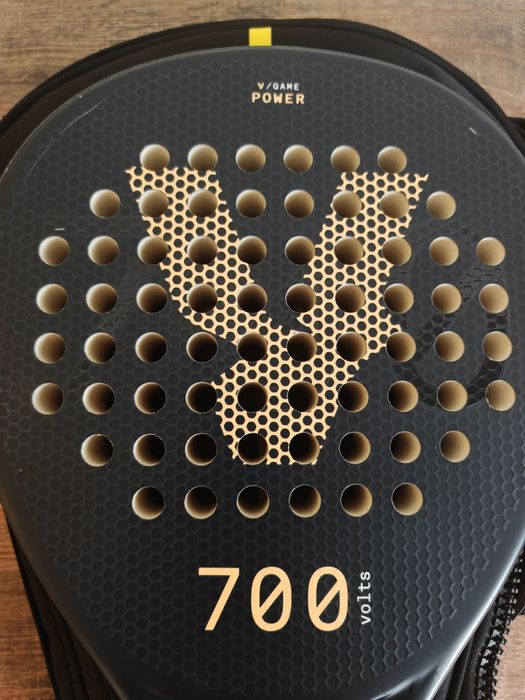 Raquete Adidas Cross iT 2024//Raquete de padel Volt 900