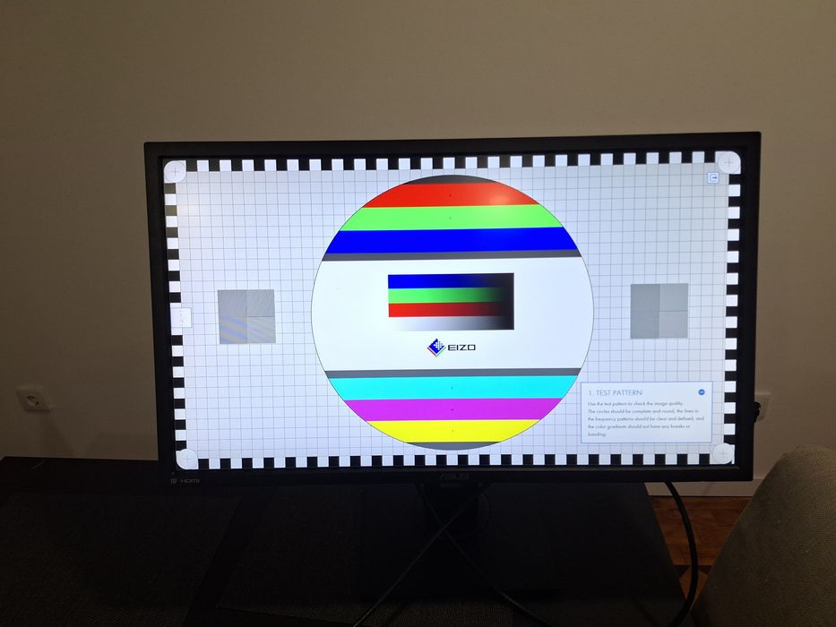 Monitor 27" 4K UHD ASUS VP28UQGL