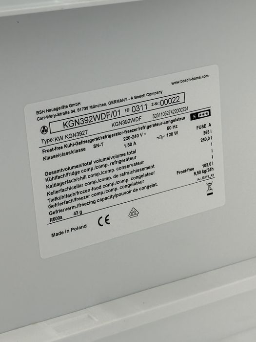 Lodowka wolnostojąca BOSCH KGN392WDF