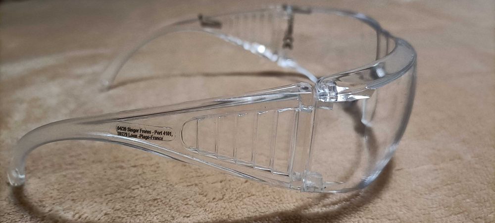 Vendo óculos de proteção