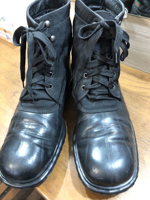 Черевики GUCCI.