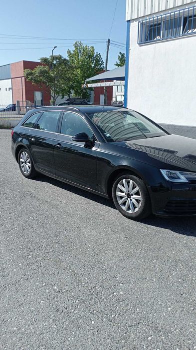 Vendo Audi A4 avantgard