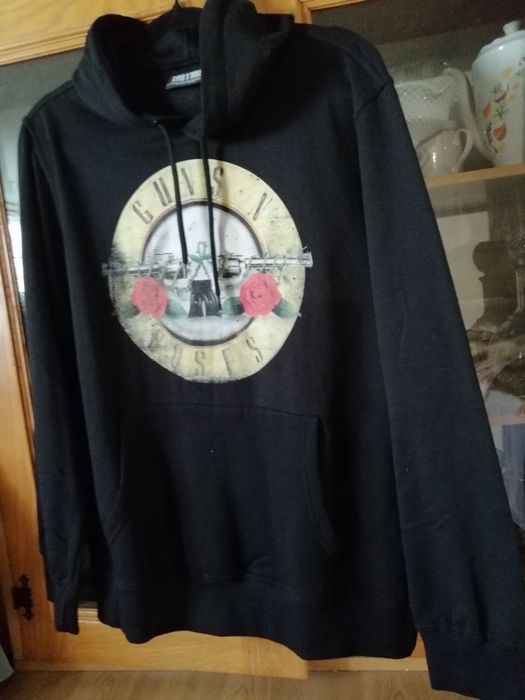 Bluza nowa  firmowa
