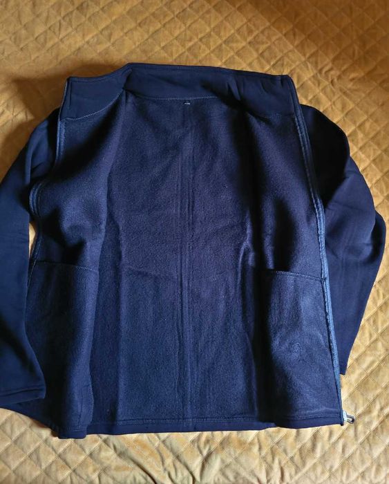 Czarna bluza rozpinana Pantera rozpinana M
