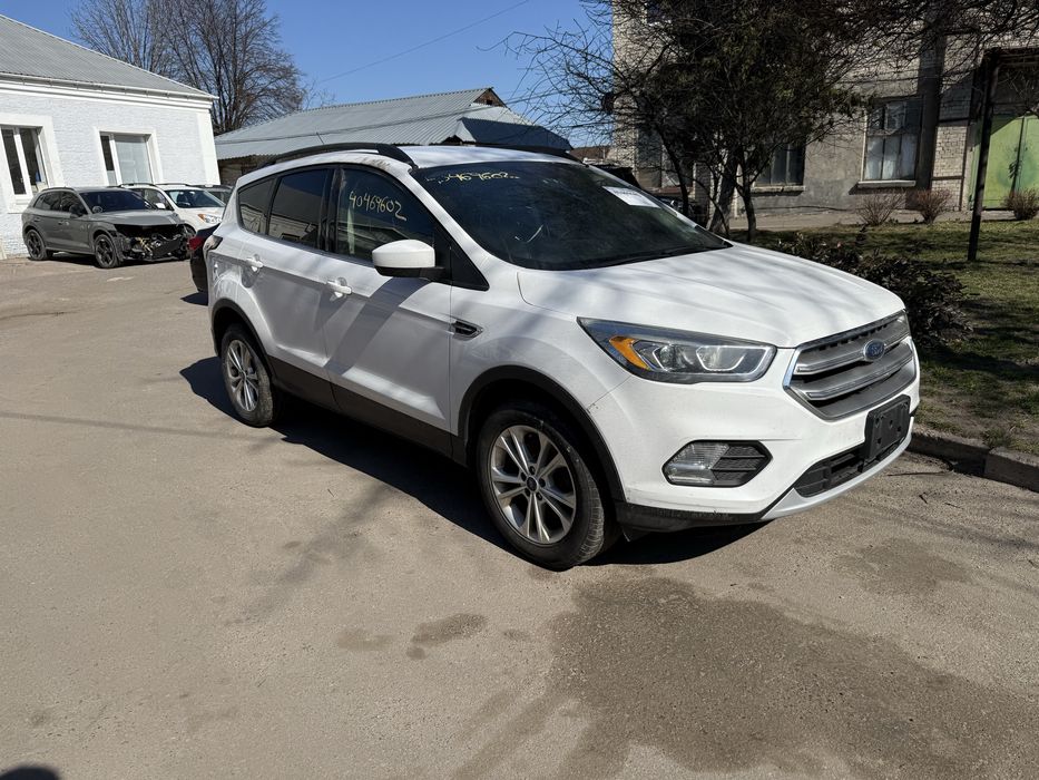 Разборка Ford Escape MK3 1,5 AWD рестайлинг