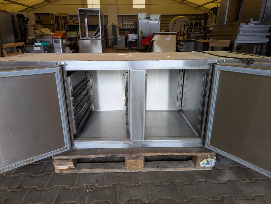 Stół chłodniczy KOMAT KTC-810-3D-S