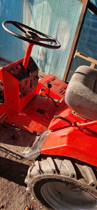 Міні трактор ХТЗ 012