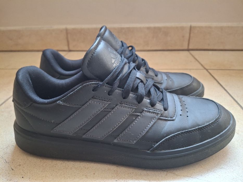 Sneakersy Adidas Courtblock 43 27,,5 cm stan bdb okazja