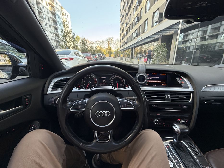 Продам Audi A4 B8
