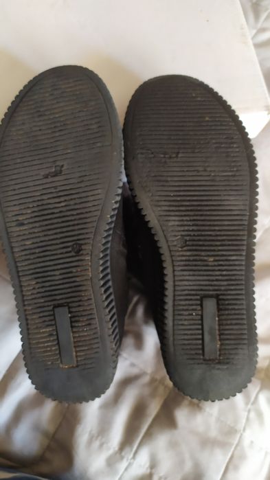 Замшеві ботиночки 36 розміру