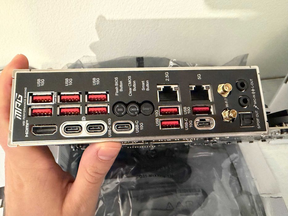 Płyta główna MSI MPG X870E CARBON WIFI