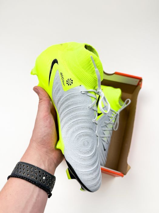 Оригінал! Чоловічі Футбольні Кросівки Nike Phantom Luna Pro 2 (41)