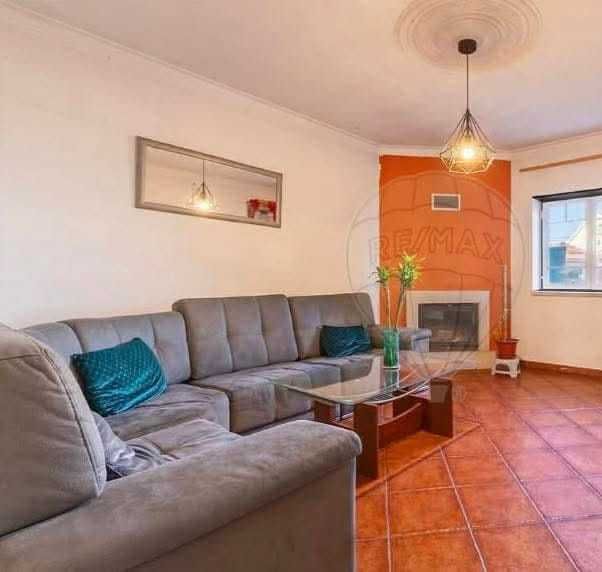 Vende-se sofá grande, cinza