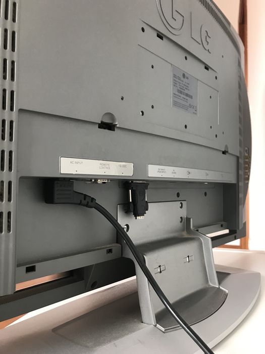 Televisão LG 35’’