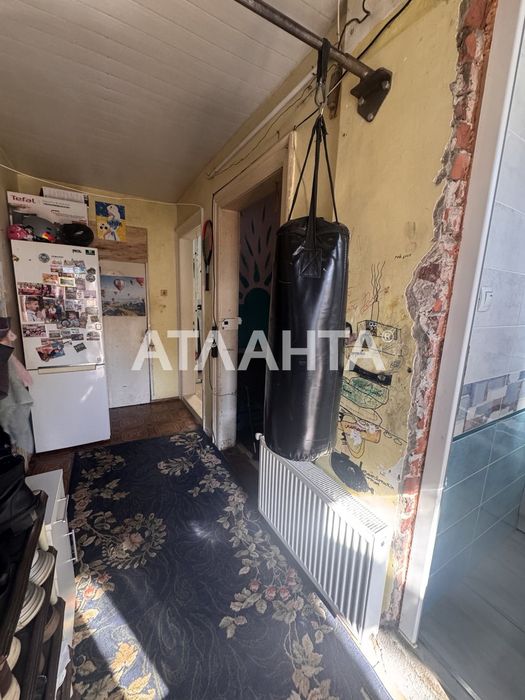 Продаж півособняку в центрі міста