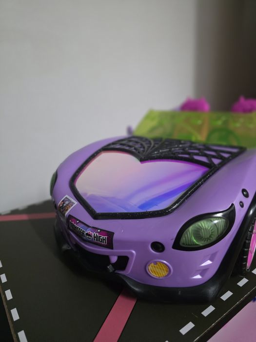 Carro rainbow high