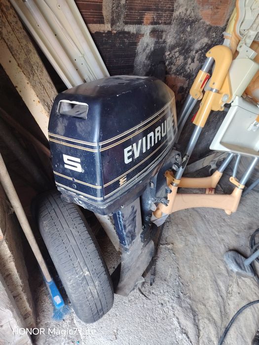 Motor de barco evinrude 5 hp