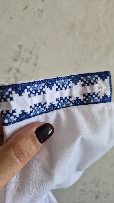 Вишиванка MEREZHKA
