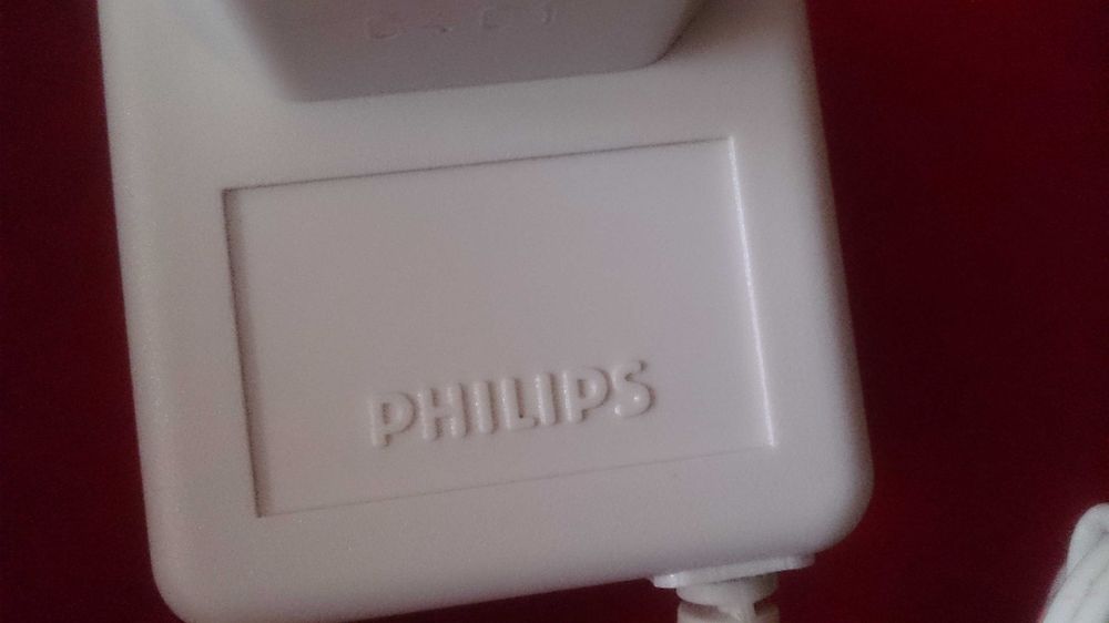 fonte de alimentação, carregador, ac adaptador (philips) pb-0920-dvd