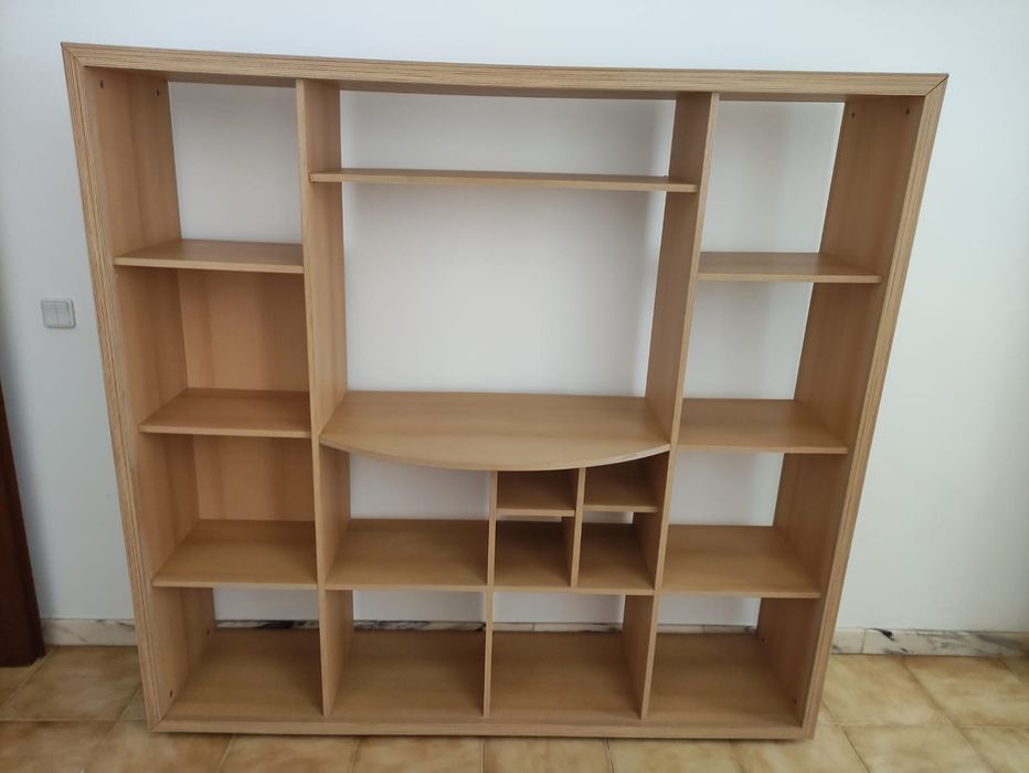 Móvel Estante de sala
