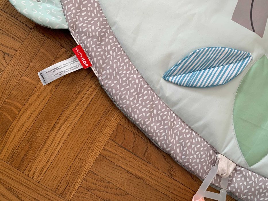 Mata edukacyjna Skip Hop