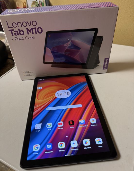 Tablet Lenovo M10 gen 3 com capa