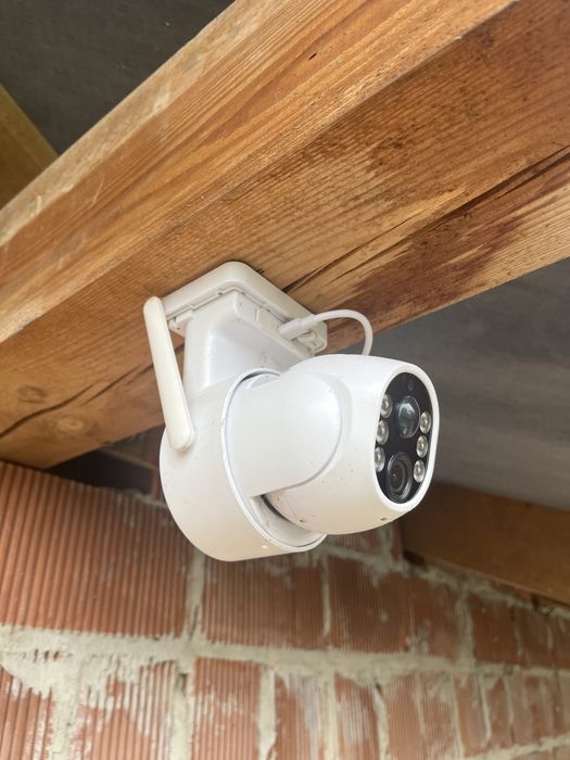 Вулична камера сонячна панель