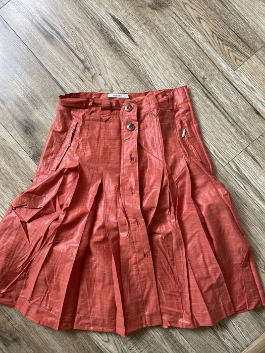 Spódnica monnari rozm 38 z guziczkami i podszewka