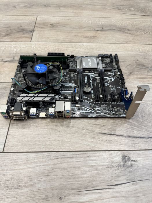 Материнська плата Asus Prime H270-Plus (s1151, Intel H270, PCI-Ex16)