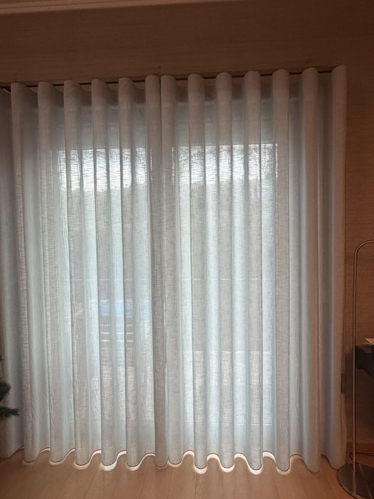 Duas cortinas wave