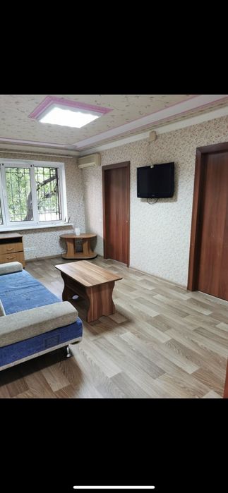 Продаж 4-х кімнатна квартира Близько - Площа Визволення