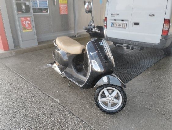 Skuter vespa 50 2T