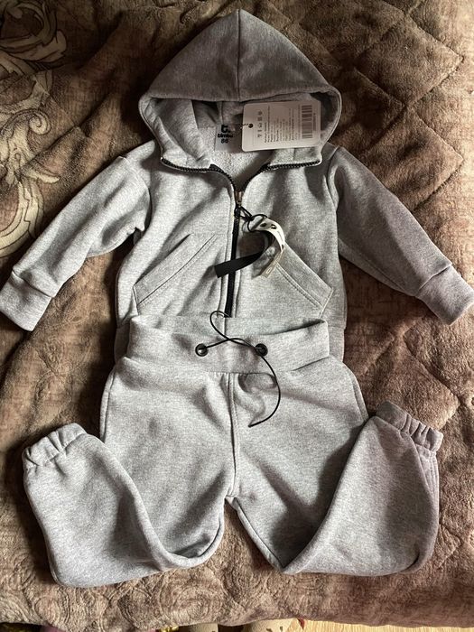 Навенький костюм отеплений