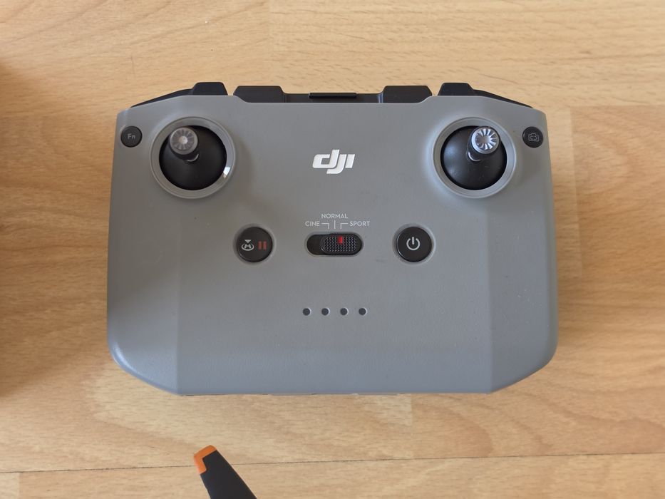 Drone DJI Mini Pro 3 com 2x Baterias